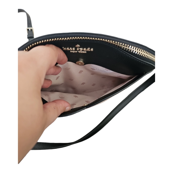 Kate Spade x Disney Minnie Mouse Medium Leather Dome Crossbody Bag & Cardholder - Picture 9 of 16